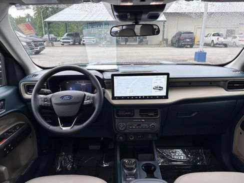 Used 2026 Ford Maverick Lariat w/ 4K Tow Package AWD/4WD image 8