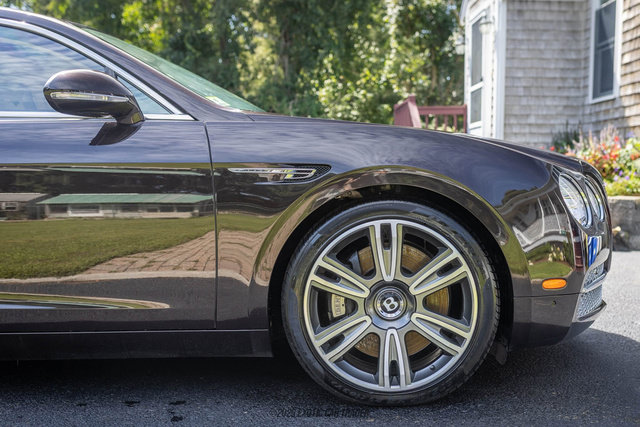 Used 2014 Bentley Flying Spur W12 AWD/4WD image 11