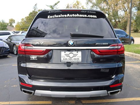 Used 2019 BMW X7 xDrive50i w/ Dynamic Handling Package image 14