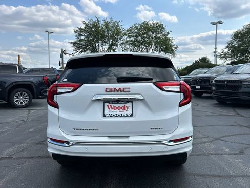 Certified 2024 GMC Terrain Denali AWD/4WD image 9