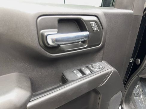 Used 2023 Chevrolet Silverado 1500 Custom RWD image 33