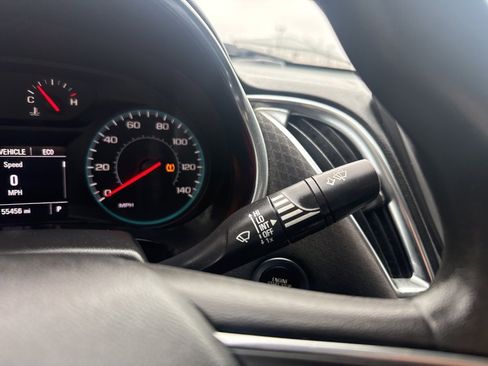 Used 2018 Chevrolet Malibu LT image 19