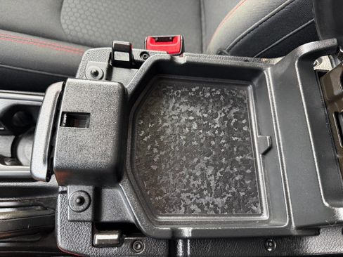 Used 2019 Jeep Wrangler Unlimited Rubicon image 40