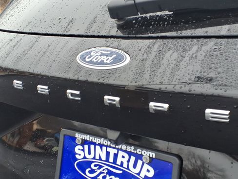Used 2024 Ford Escape SE w/ PHEV Premium Package FWD image 34