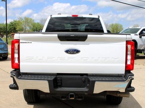Used 2025 Ford F250 XLT AWD/4WD image 4