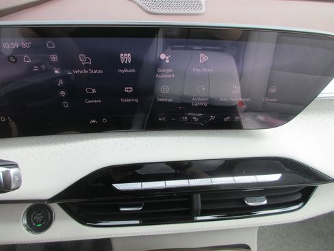 New 2026 Buick Enclave Avenir w/ Super Cruise Package FWD image 19