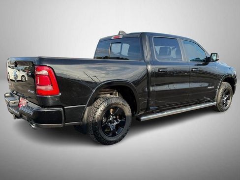 Used 2019 RAM 1500 Laramie AWD/4WD image 3
