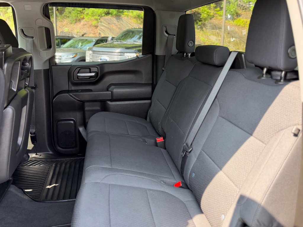 Used 2021 Chevrolet Silverado 1500 Custom Trail Boss AWD/4WD image 5