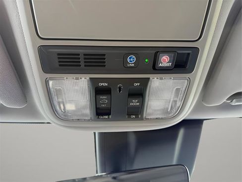 Used 2018 Honda Odyssey Elite image 58