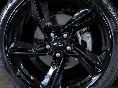 Used 2022 Chevrolet Camaro LT image 10