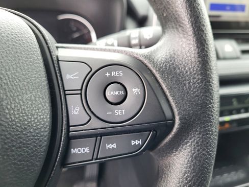 Certified 2025 Toyota RAV4 XLE image 27