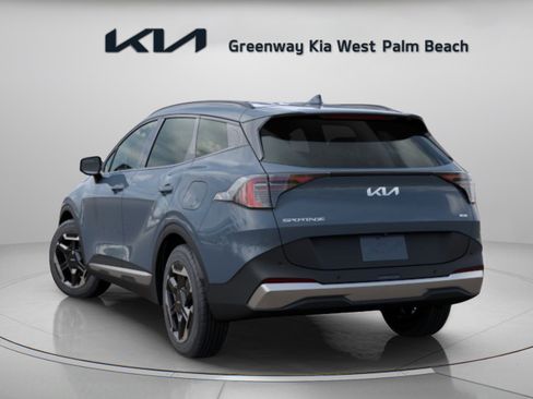 New 2027 Kia Sportage S FWD image 5