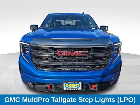 Used 2024 GMC Sierra 1500 AT4 w/ Technology Package image 9