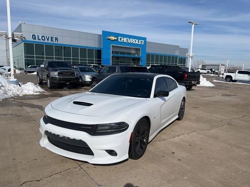 Used 2019 Dodge Charger R/T w/ Plus Group image 1