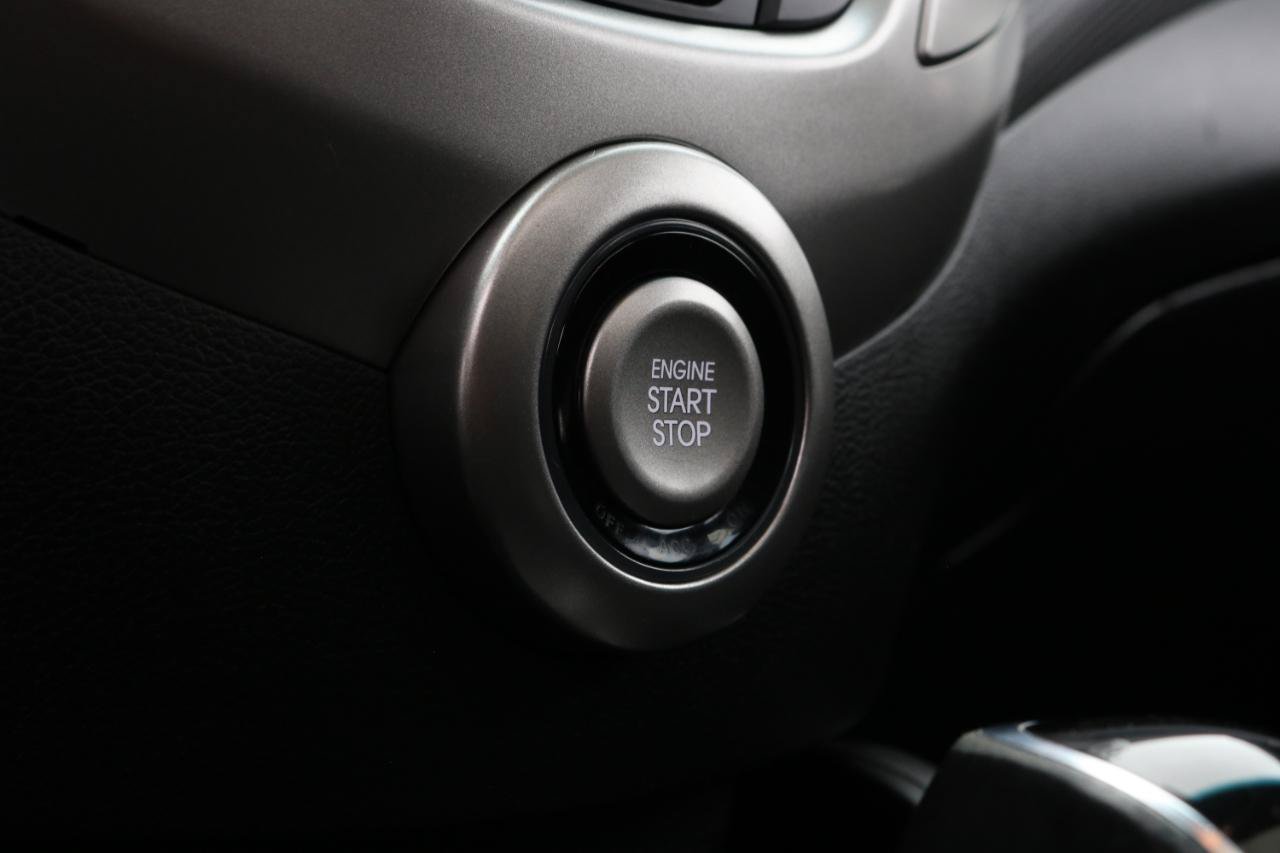 Used 2017 Hyundai Veloster Value Edition FWD image 28