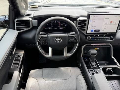 Used 2024 Toyota Tundra Limited AWD/4WD image 25