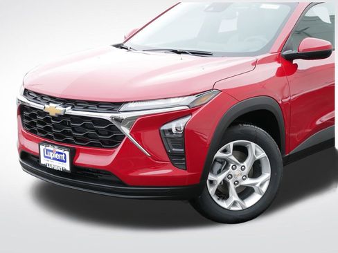New 2026 Chevrolet Trax LS w/ LS Convenience Package image 27