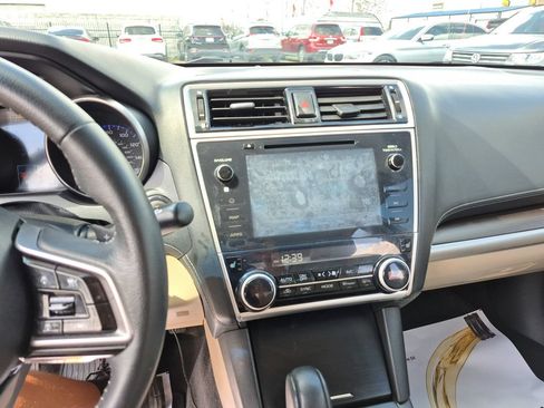 Used 2018 Subaru Legacy 3.6R Limited AWD/4WD image 16
