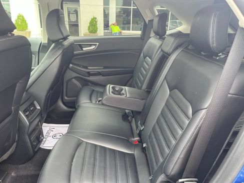 Used 2024 Ford Edge SEL w/ Convenience Package AWD/4WD image 9