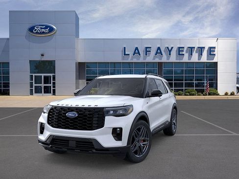 New 2026 Ford Explorer ST-Line w/ ST-Line Street Pack AWD/4WD image 2