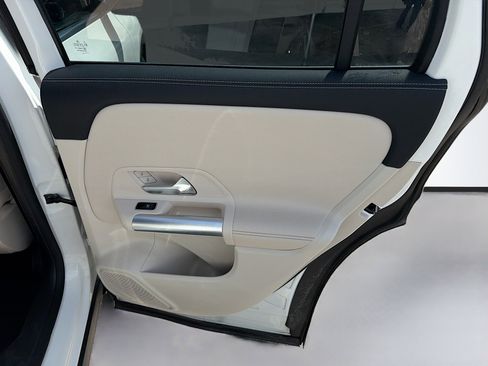 Used 2025 Mercedes-Benz GLA 250 GLA 250 image 45