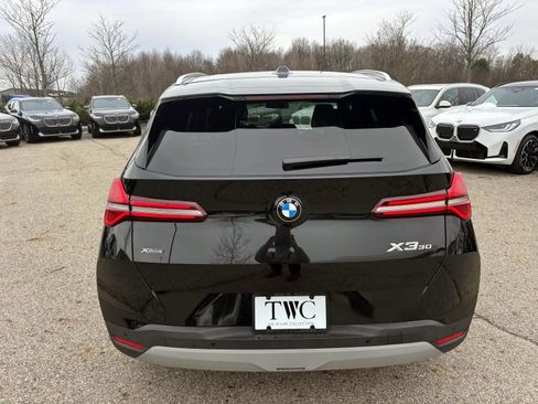 Used 2026 BMW X3 xDrive30 w/ Premium Package image 6