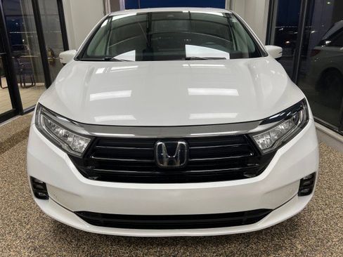 Used 2023 Honda Odyssey Elite image 6