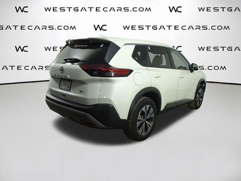 Used 2023 Nissan Rogue SV image 46