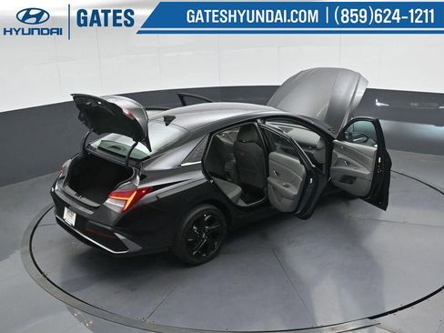 New 2026 Hyundai Elantra SEL Sport Premium FWD image 53