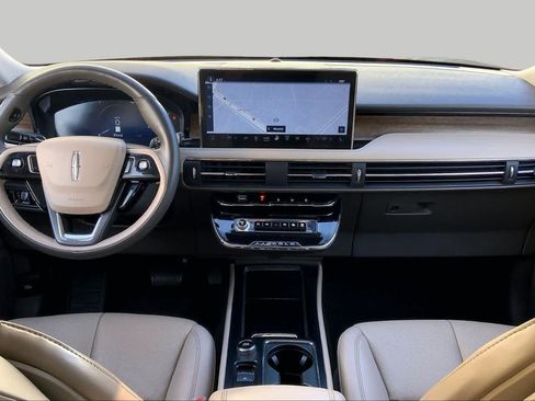 Used 2023 Lincoln Corsair Reserve FWD image 16