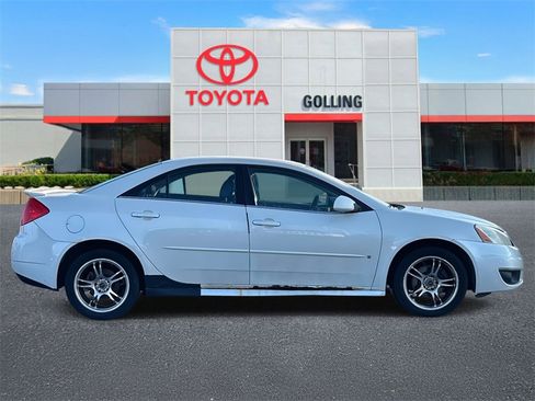 Used 2009 Pontiac G6 Sedan w/ Sport Package 2 image 6