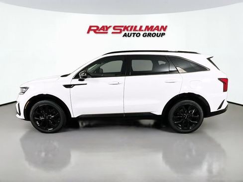 Used 2022 Kia Sorento SX image 4