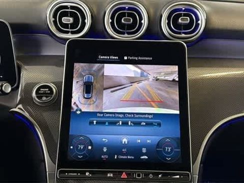 Used 2025 Mercedes-Benz GLC 300 4MATIC image 29