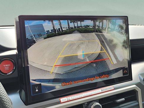 Certified 2025 Toyota Tacoma TRD Sport image 19