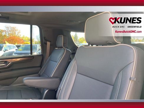 New 2026 GMC Yukon XL Elevation w/ Elevation Premium Package image 39