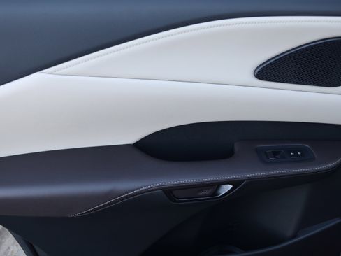 Certified 2023 Lexus RX 350 Premium Plus w/ Accessory Package (Z1) image 34