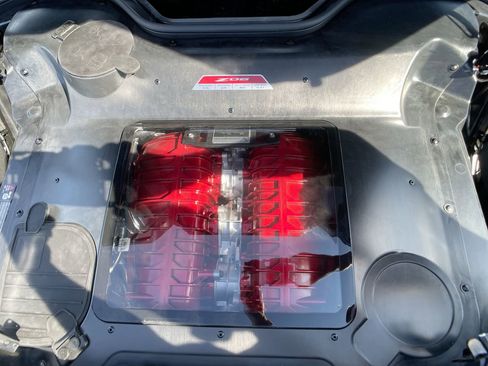 Used 2025 Chevrolet Corvette Z06 image 30