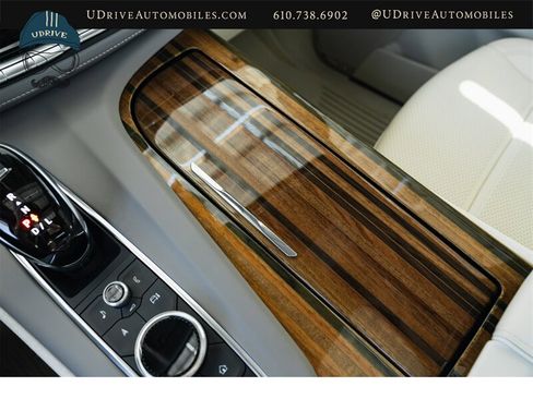 Used 2022 Cadillac Escalade ESV Premium Luxury Platinum AWD/4WD image 41