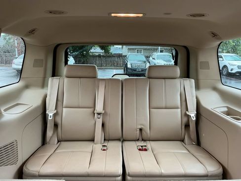 Used 2011 Chevrolet Tahoe LT AWD/4WD image 12