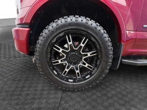 Used 2015 Ford F150 XLT w/ Equipment Group 302A Luxury image 13