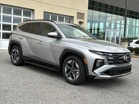 New 2026 Hyundai Tucson SEL FWD image 1