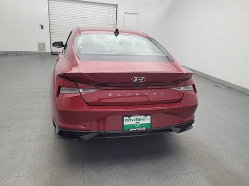 Used 2022 Hyundai Elantra SEL w/ Convenience + Premium Package FWD image 6