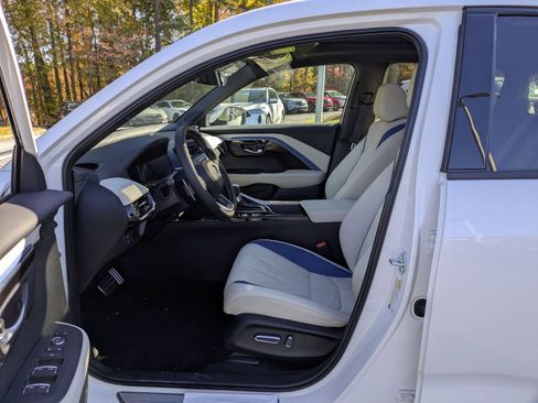 New 2025 Acura ADX A-Spec image 14