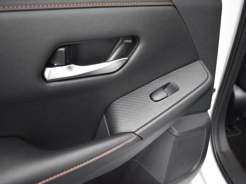 New 2025 Nissan Sentra SR image 15