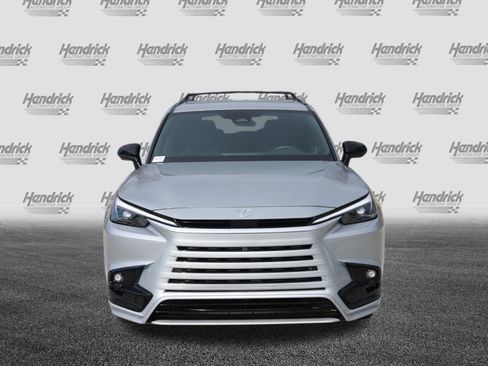 New 2026 Lexus TX 500h AWD image 3