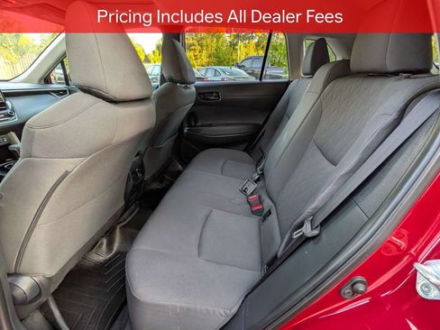 Certified 2022 Toyota Corolla Cross LE w/ Moonroof Package FWD image 15