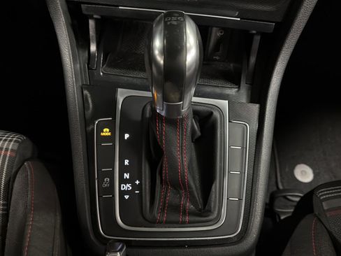 Used 2017 Volkswagen GTI S image 36