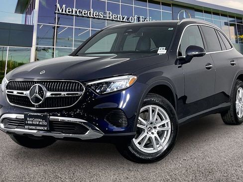 Certified 2023 Mercedes-Benz GLC 300 4MATIC image 9