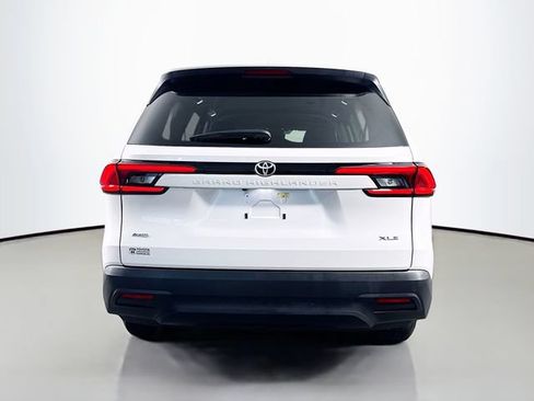 Certified 2024 Toyota Grand Highlander AWD image 7