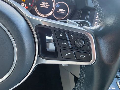 Used 2019 Porsche Cayenne AWD/4WD image 19